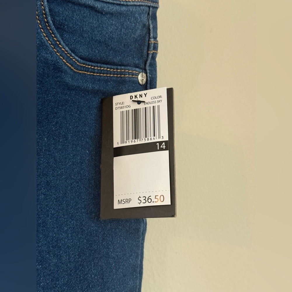 Girls Jeans Size 14 Blue Skinny Stretch Denim Distressed NWT” DKNY mtp(13) - Picture 5 of 9